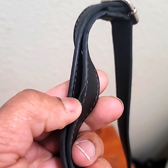 RELIC WOMEN'S SMALL CROSSBODY BAG/PURSE BLACK LEATHER - Picture 11 of 12